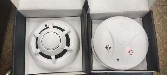 SPYHUB. Smoke Detector Spy Camera
