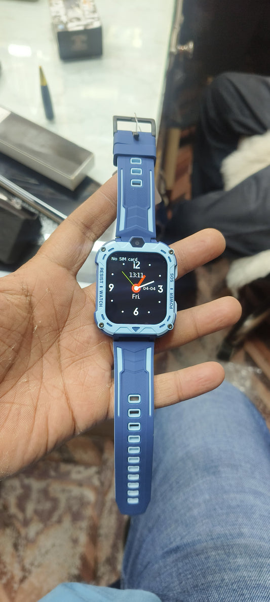 spyhub. 	4G Smart Watch Tracker