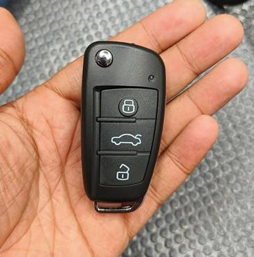 SPYHUB.. Car Key Camera